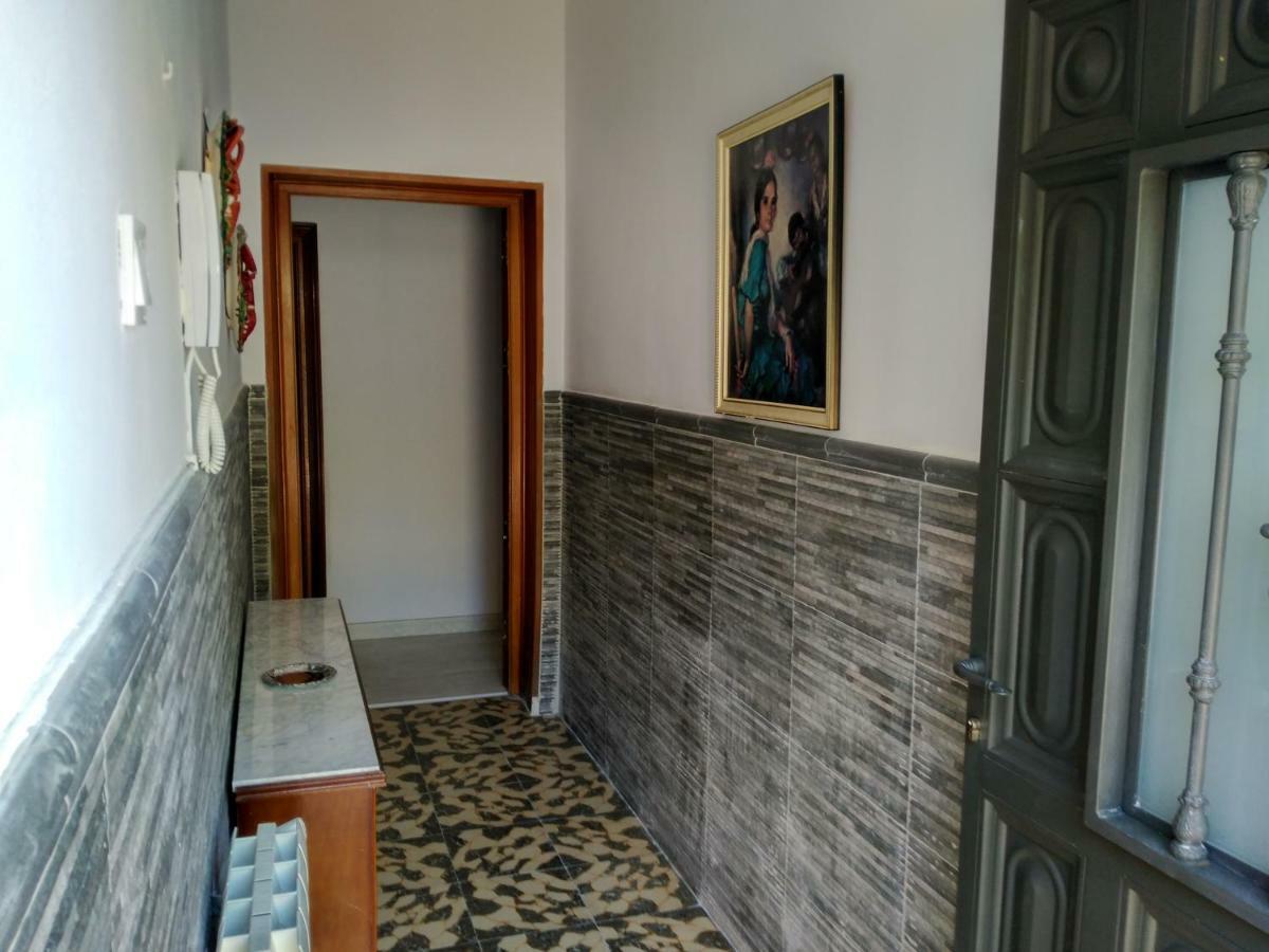 Villa "Luna De Segovia" Leganés Exteriör bild